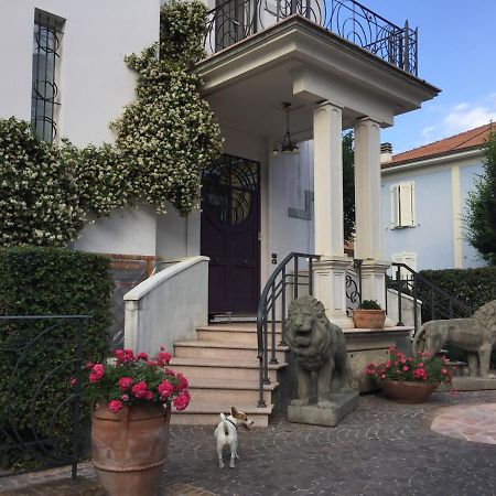 Villa Maldestra Rimini Exterior foto